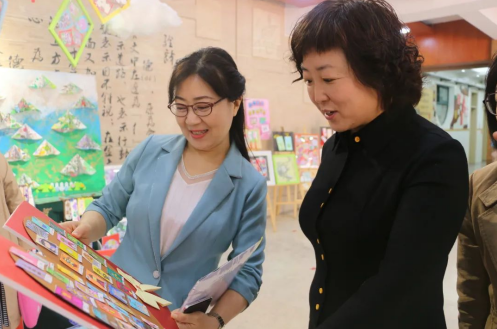 点击图片进入下一页 \