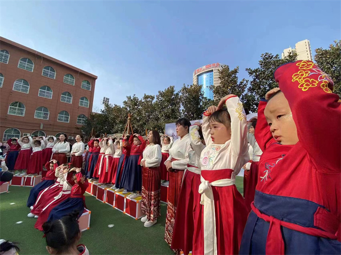 202303081519136496.jpg 9eac20fe84b4c8820dcdacf16d4735a.jpg