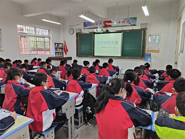 202304101138588966.jpg 13C2FEF5F3FA5692683DC66CDE0485E9.jpg