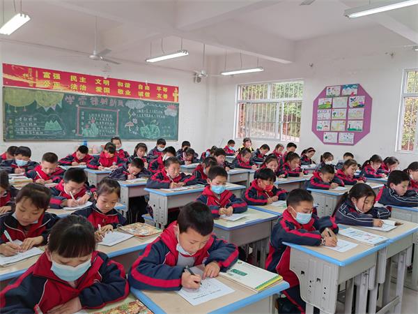 202304101139116220.jpg AB753EFB829690731858BC3EDE0E6E8F.jpg