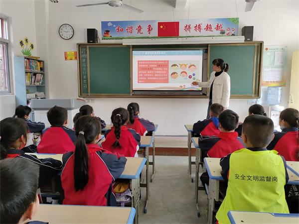 202304101654156502.jpg 8BEE3B465F7F81CCFB0B0A29A567BD6D.jpg